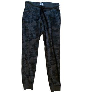 Old Navy Gray Camouflage Fleece Joggers Size M
